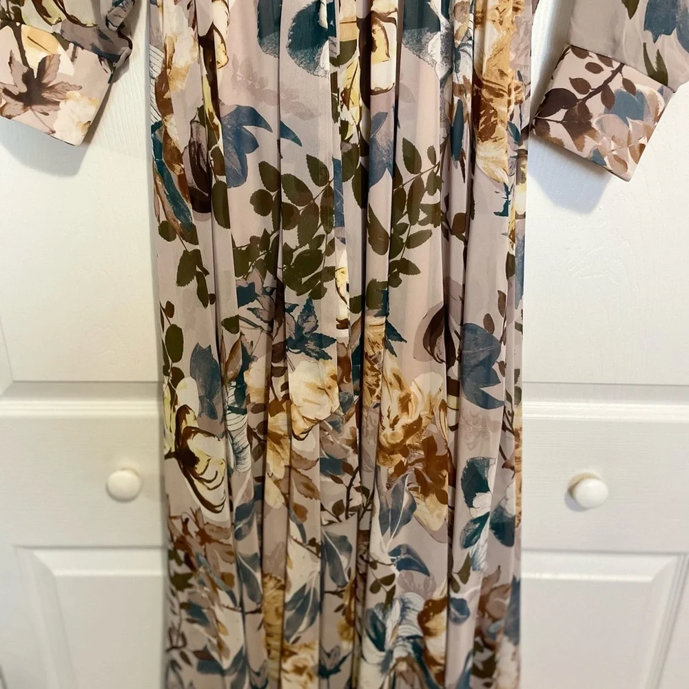 Material: Shell&Lining— 100% Polyester - Picture 4 of 5